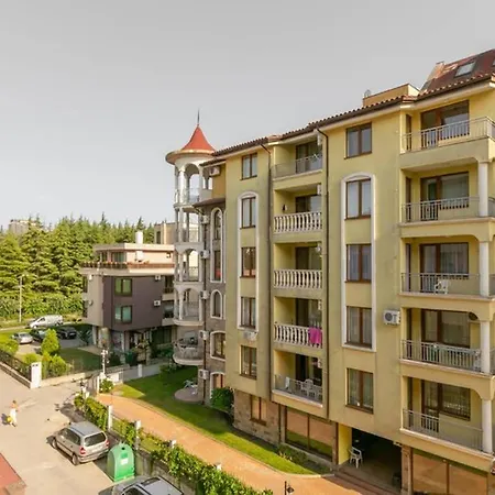 Avalon Appartament Da Lary Slantschew brjag