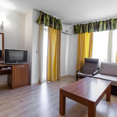 Apartmán Avalon Appartament Da Lary