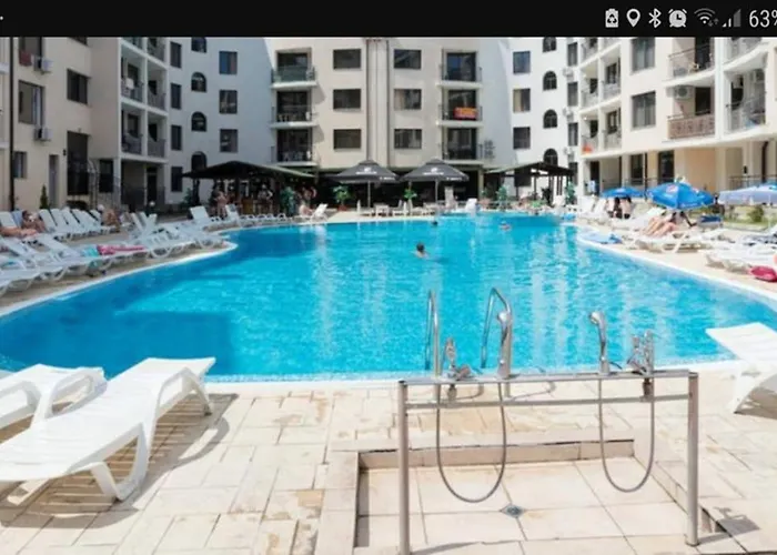 Apartment Avalon Appartament Da Lary *